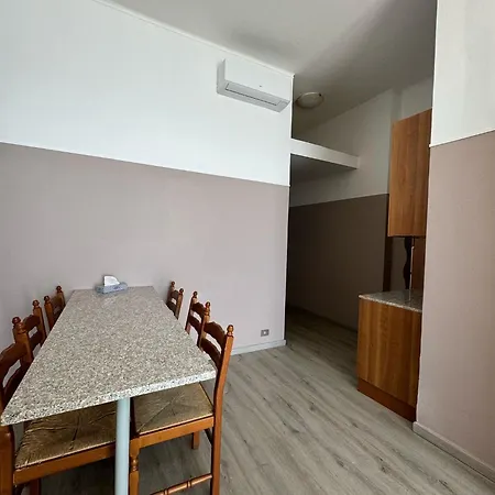 Beautiful One Bedroom In Riva Ligure
