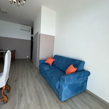 Beautiful One Bedroom In * Рива-Лигуре
